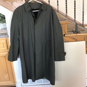 Vintage 60’s Koratron brand Men’s Rain Trench Coat, size L ?